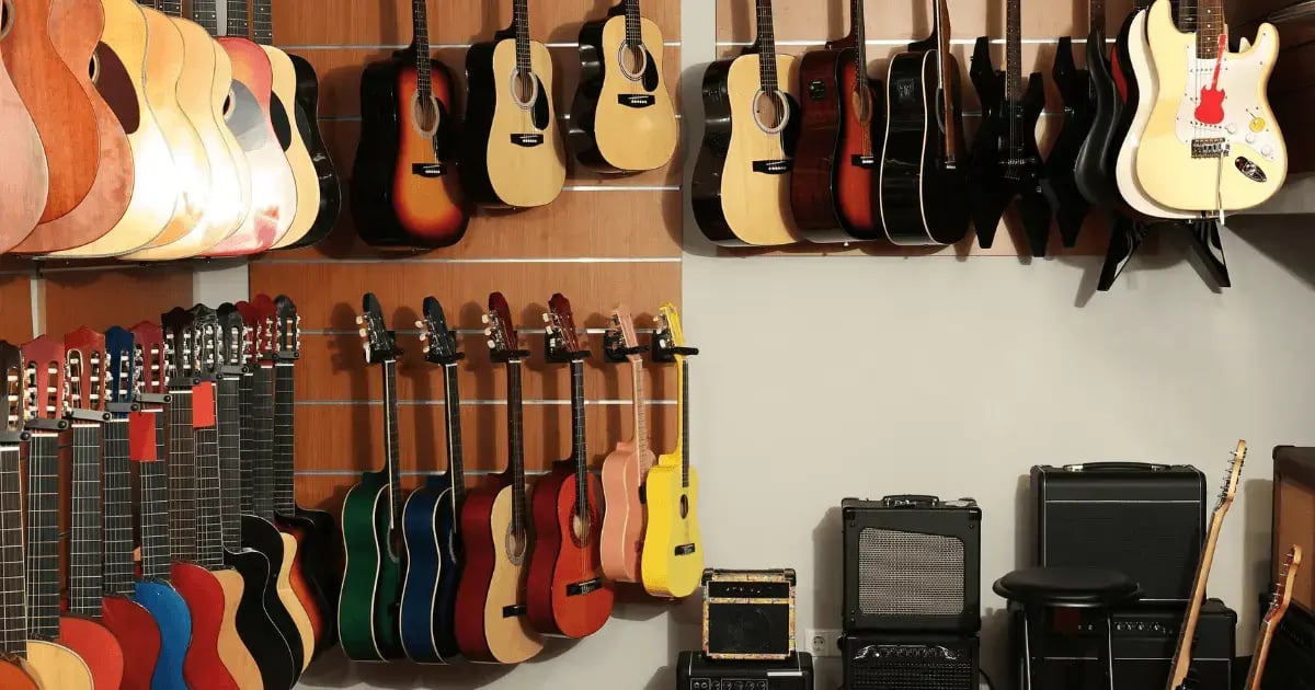 MSC 31226 AI for Music Stores Where To Start (Without Losing the Human Touch) BLOG